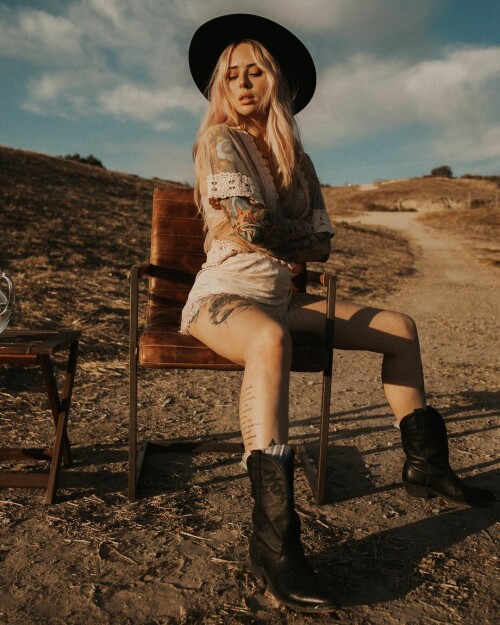 alyshanett 1 CKhQYBAn9ox 