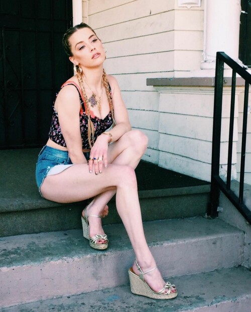 amber heard gully on set promo shoot 2021 2