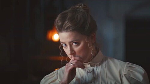 amber heard in the fireb3e0745647248dea