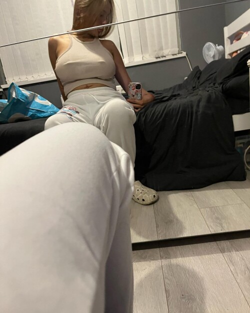 ambermaybx Cly9TTHDfGskuM1OiXqAigzWS4tIsW9V51UuRs0 1e712992805adef9c