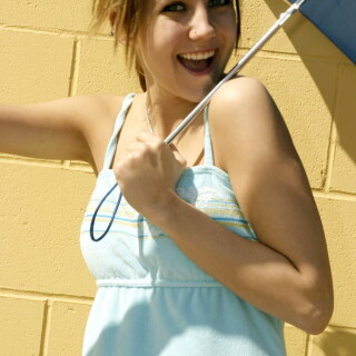 andipink12921-lgee887f63e9020487