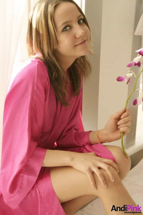 andipink13580 lg7a3c7b183017b61c