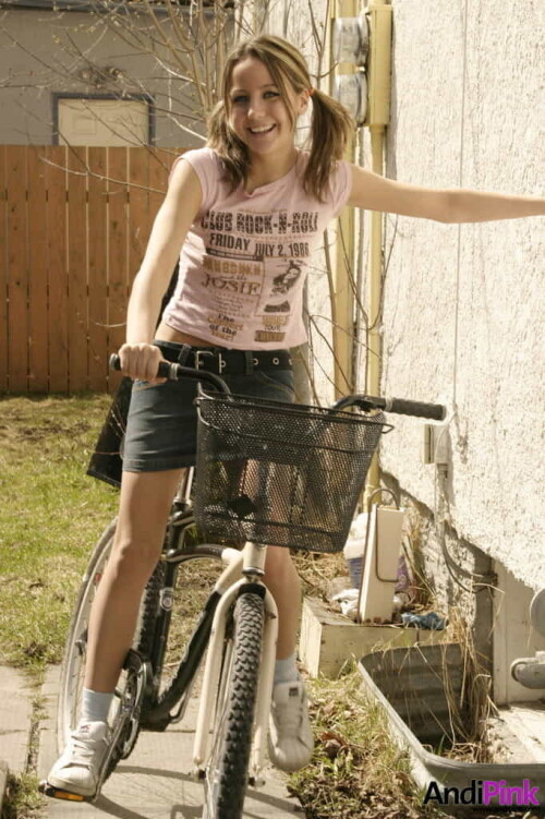 andipink14064 lg8f92067776ddf409