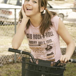 andipink14068-lg83fc5a5a3c143b6b