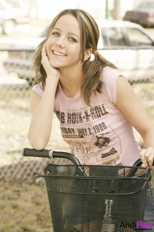 andipink14069 lg1c79db1fdf917e9a