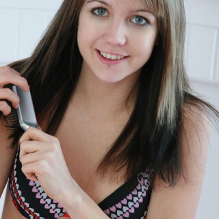 andipink21101-lg03ffb92619eaa937