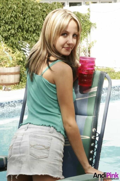 andipink21312 lg14687e9eec304416