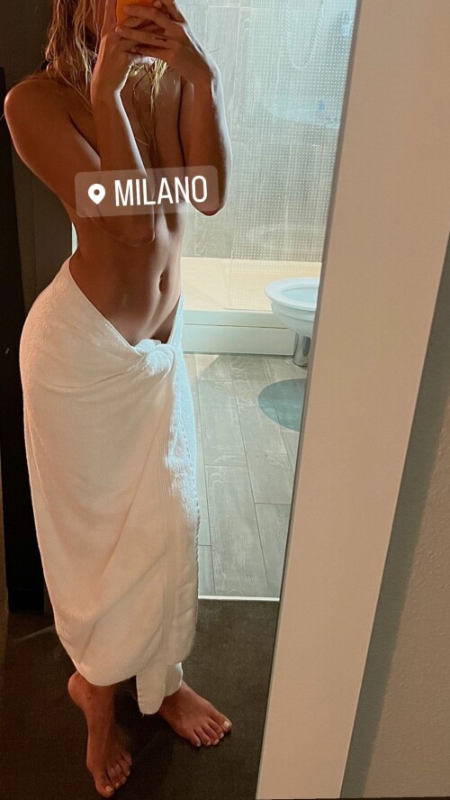 andreamaryw 2875558671971620389