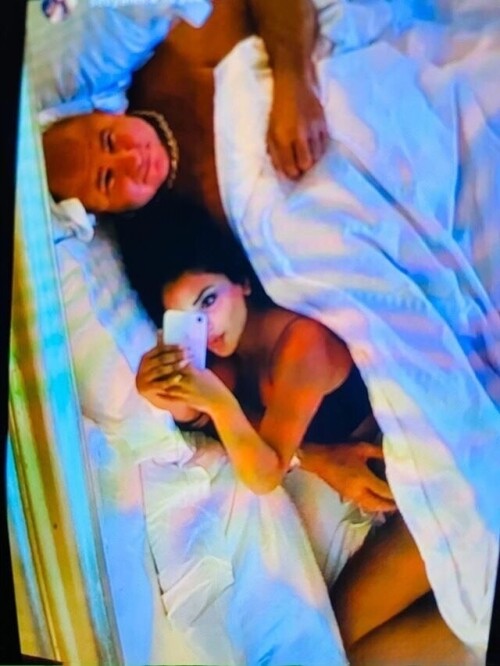 aneeqa farid 2da52ae89d9d42b5f