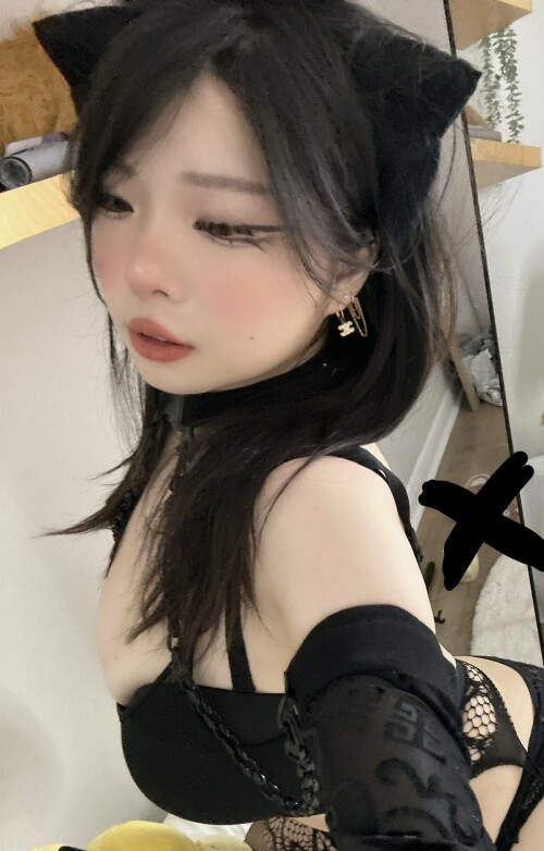 anika 3meowmeow1ord 20230628 212718 1674167615273553920 photo969a47c777fc831c