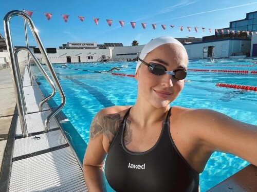 anna egorova v0 d1c0rjij7hpf135872fe12b426168