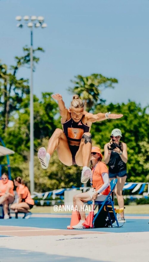 anna hall usa track v0 oac3tf1cl7uc1bc276545a2d9d434