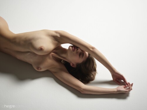 anna-l-bodyscapes-04-14000px37ce1f641f9bb37e.jpeg