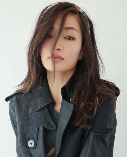 anna sawai photographed by yasmine diba for perfect v0 mnr4x66j1hqe1803e3b82778819b9
