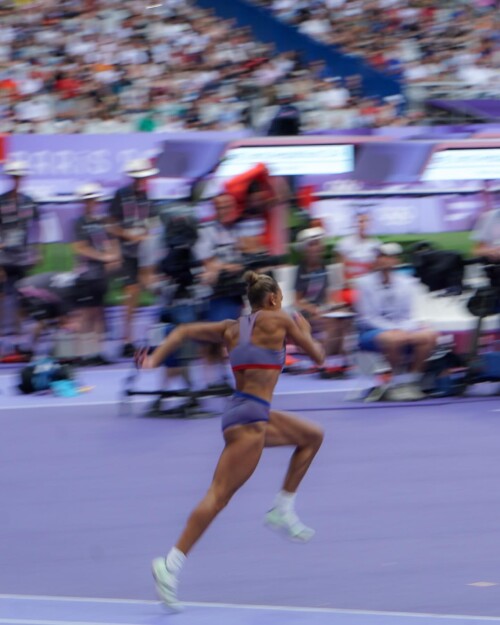 annaa.hall 2024 10 18 instagram post DBScPfHufnw6f2071a90c0c19cf