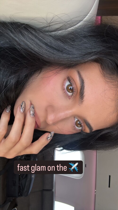 anonimostory.com Instagram kyliejenner 3663513028473970639 103dbd8b4919ad9f5