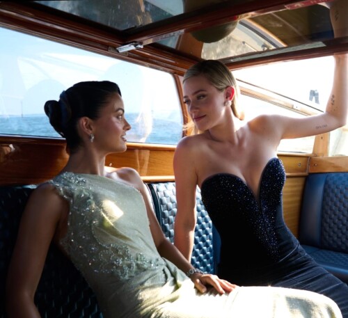 anonimostory.com_Instagram_lilireinhart_3665824186062207067224d7c1d9c5547f5042e653b3581a4bf.jpeg