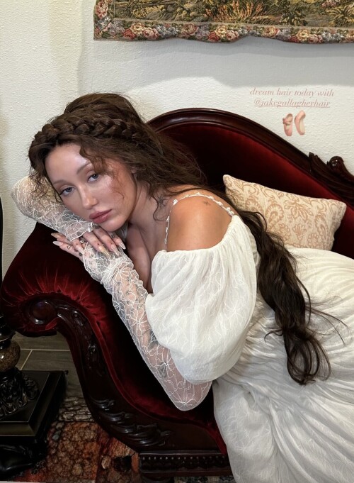 anonimostory.com Instagram noahcyrus 369230646964767575524558c6f9b31e38d