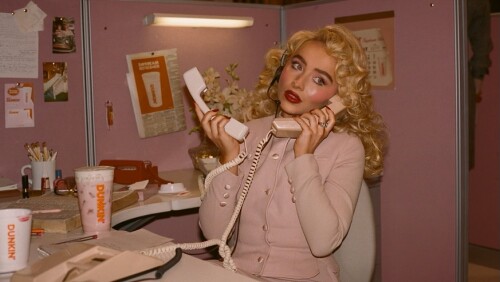 anonimostory.com Instagram sabrinacarpenter 3662827101066944508 871328627eb3af32a5e7f64