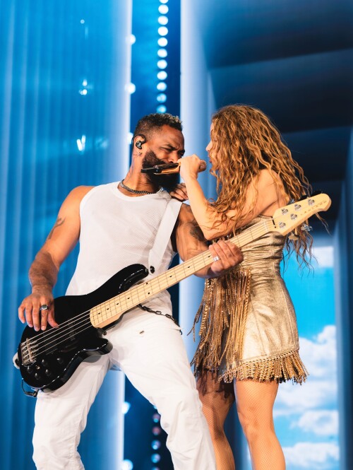 anonimostory.com Instagram shakira 3664555288481105063 217867189e65d2326548b5bc6