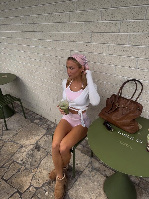 anonimostory.com Instagram tammyhembrow 3662711906093569978 320914629d93d9996fc404c57