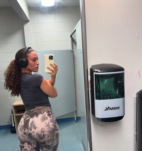 anonyviewer.com_Instagram__3672417280072359289c4322bac34f6caaf