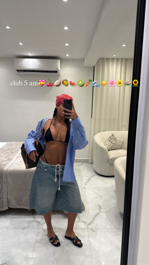 anonyviewer.com Instagram isabella.ladera 373154219236095941575a400621e2621e7