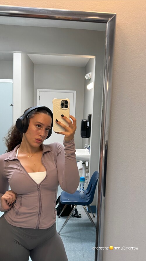 anonyviewer.com Instagram kalieghhn 3697991891031936858fdaa7548e4e9d114