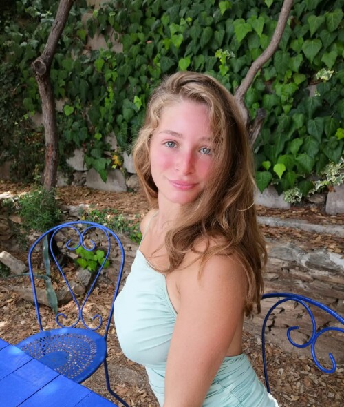 anthea_bertrand_20220409_18e386d27532452b30.jpeg