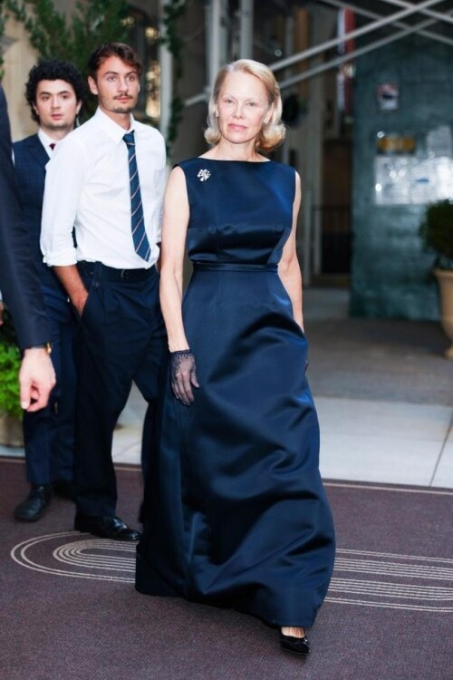 aofffbd1136a3aff90b09