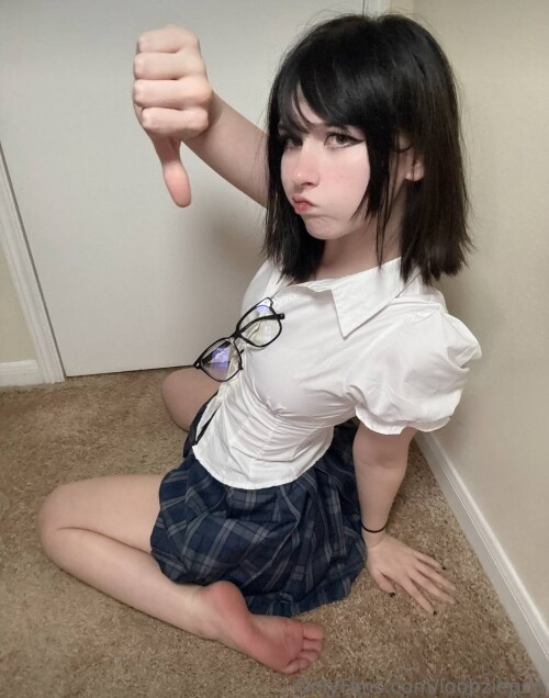 april ppv 145254114b2636e4f0