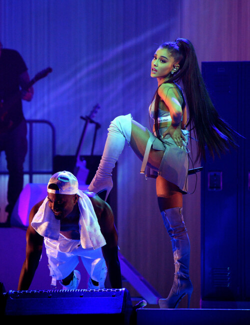 ari 2ea7562eb554730d9