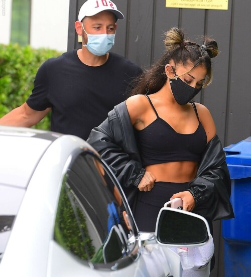 ariana grande 010314e88b8bbaedac20