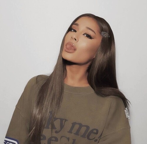 arianagrande31b327cef16f1707