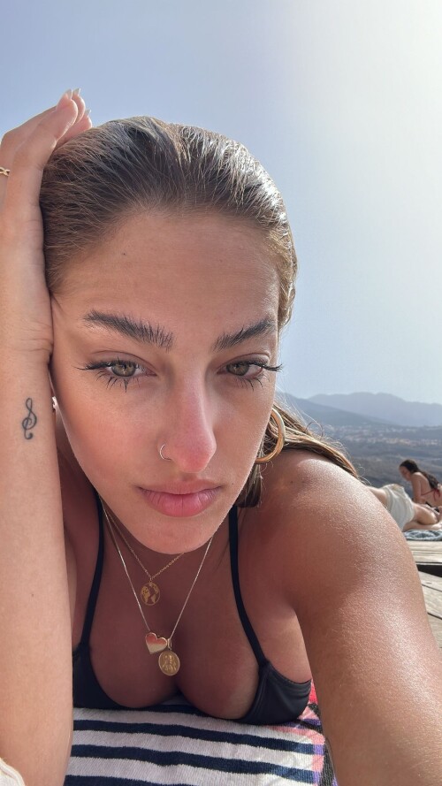 ariannmusic 17 03 2024 0001649b7f23ece5c65b