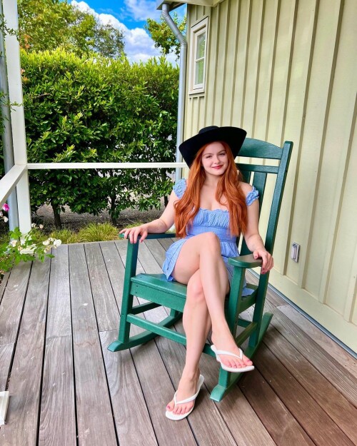 arielwinter 12 09 2023 0002839c0ee7d5e99873