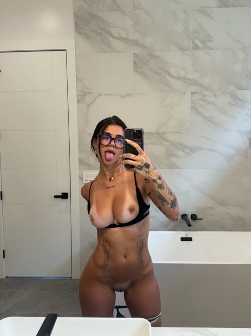 arikytsya 6333272617910 source 757fdc50f51fe9299