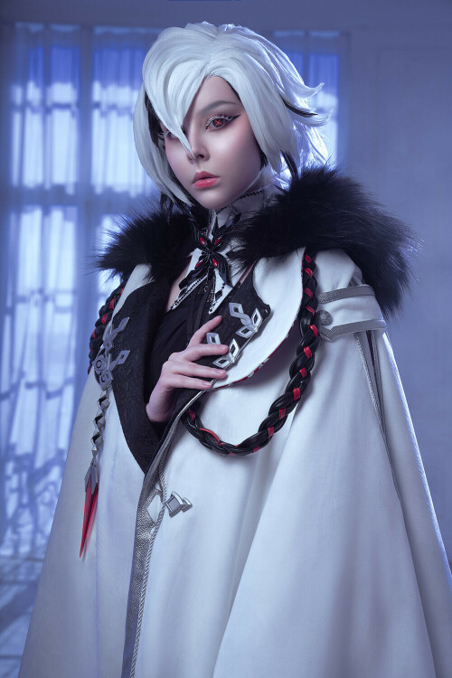 arlecchino cosplay by disharmonica dfdt894