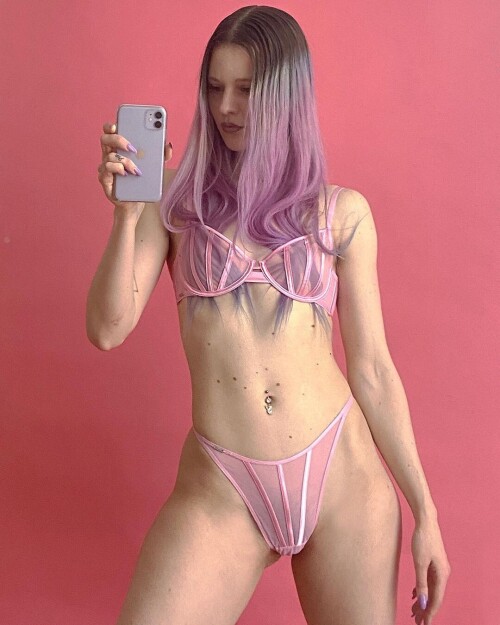 arvidabystrom093cd092d416dd42890