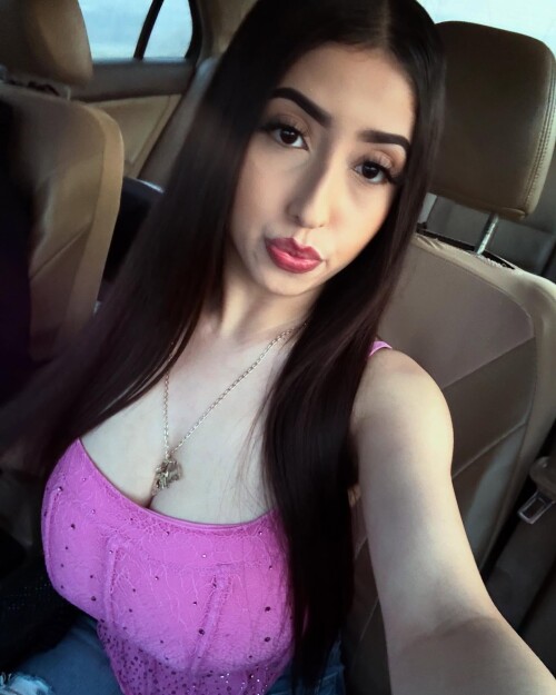 ashleyarambulaa---DEMiulRRyX8---284816c6a82a11e80