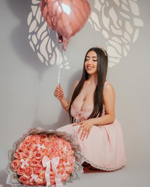 ashleyarambulaa DFietfnvR6k 2a640493e34b785b5