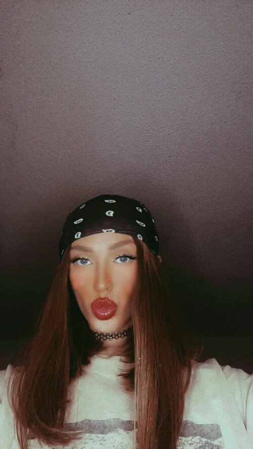ashleyyy597 2025 10 12T18 03 19b51d3a6b7c3bba29