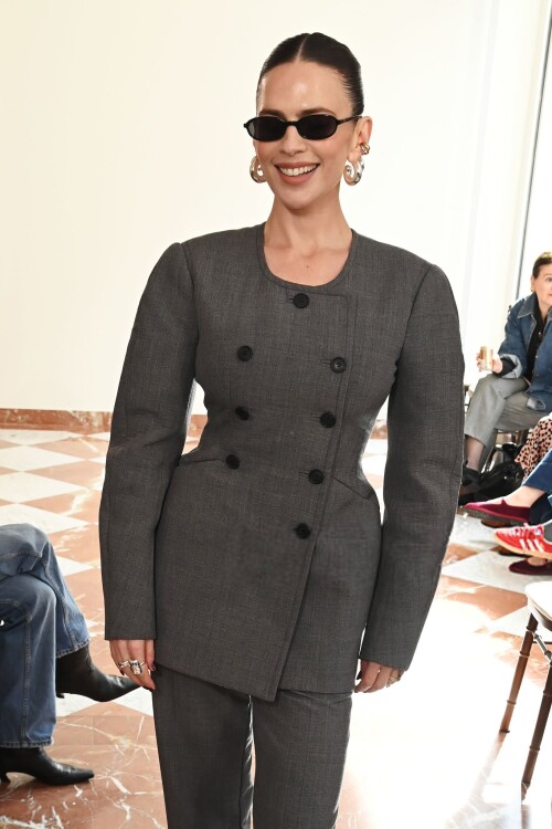 athhghbfdbfg 14d463fce8cb5d23d3