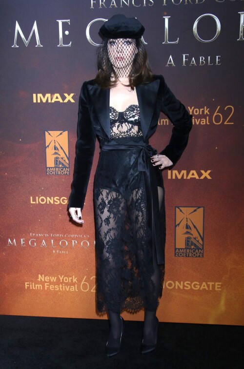 aubrey plaza megalopolis premiere in new york 23 september 2024 61143763787491fd51c9b81418a
