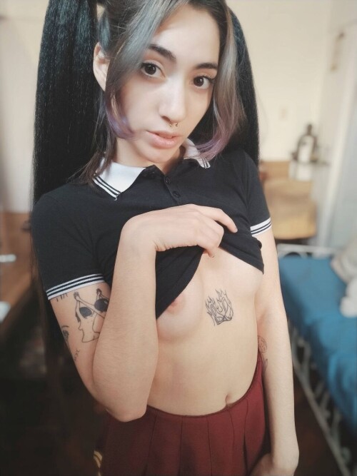 aura 6f724b0705ff57afc