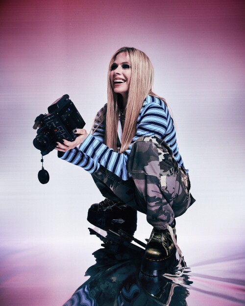 av 12 163eff0320fef764