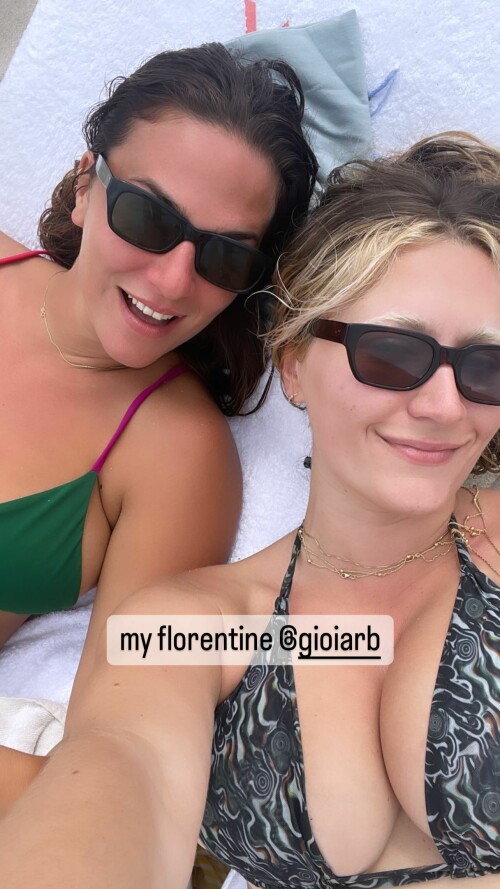 avreeland CcvwRjwl7L