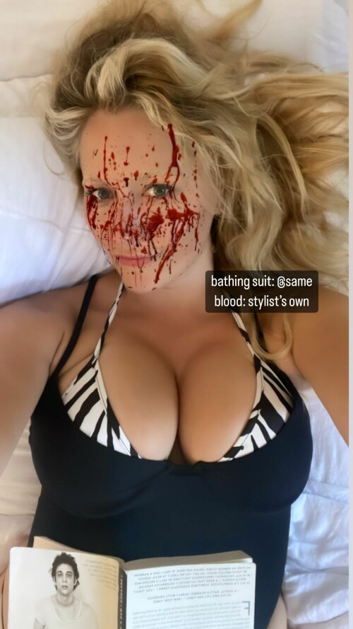 avreeland Cd0wF8sOpdB