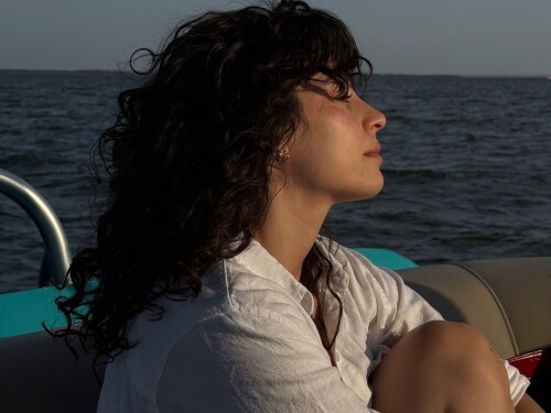 ayaattt feed 2025091415152168cea53e88c8a766