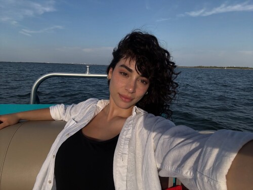 ayaattt_feed_20250914151521fcf72a8503befb7f